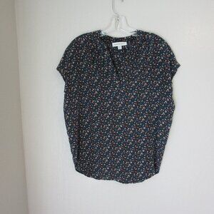 AMOUR VERT Blue Fall Leaf Pattern Silk XS V-Neck Short Sleeve Blouse